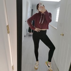 hollister cropped hoodies sweatshirt size s
